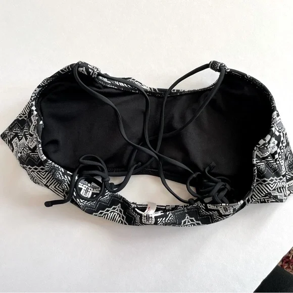 Arizona Jean Co. Swimwear | Bikini top Sz L - Picture 4 of 5